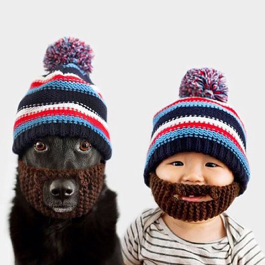мальчик и собака бородачи в шапках